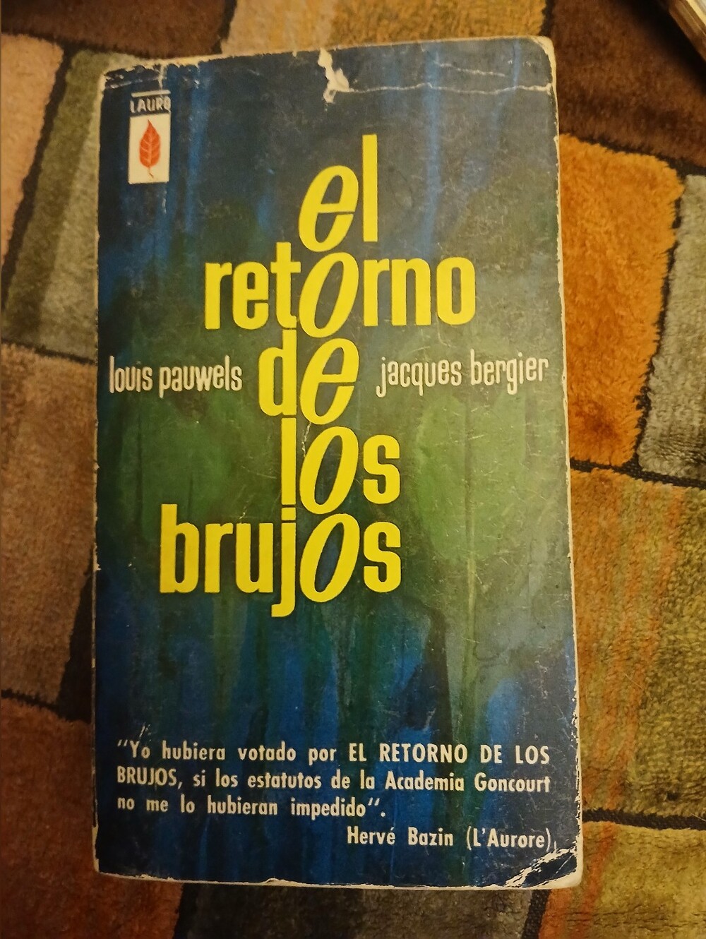 El Retorno De Los Brujos  Book
